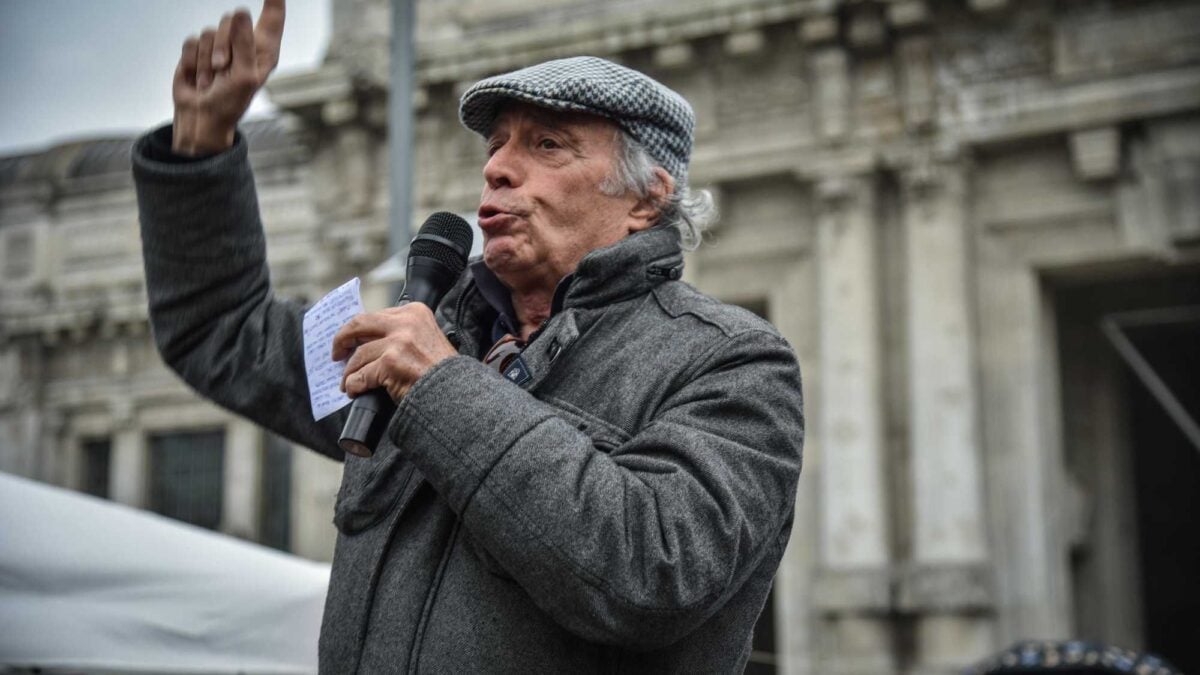 Enrico Montesano: «È l’epoca della satira “corretta”. Ho pagato per la mia indipendenza»