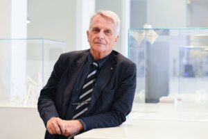 Alberto Contri: «Mattarella calpesta i limiti della Carta»