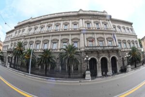 Investimenti post guerra e dollari: l’oro della Banca d’Italia è del popolo