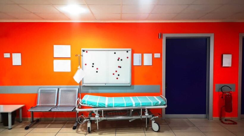 Pronto soccorso in affanno: la Simeu avverte il rischio di una crisi strutturale nel 2026
