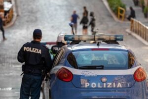 I giudici premiano i ladri e umiliano gli agenti
