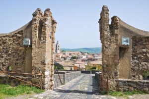 Sulle tracce del «Fantastico medioevo» lucano