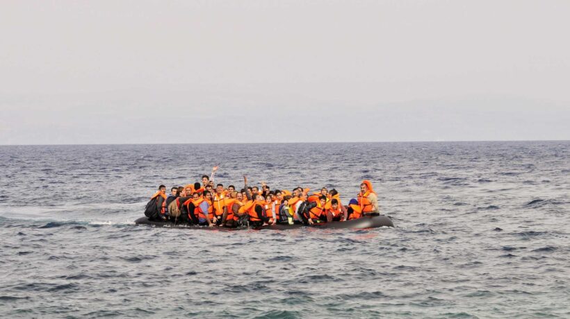 Traffico migranti, il report Europol: violenza, IA e reti globali dietro il business