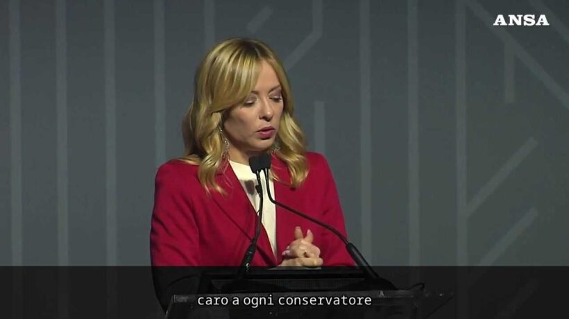 Meloni riceve il premio Thatcher: «Non è facile essere conservatori».