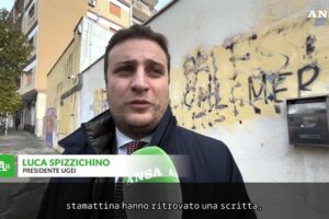 Sinagoga di Monteverde imbrattata dai pro Pal: caccia a due incappucciati