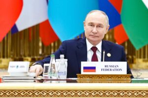 Putin si fermerà solo se Kiev lascia il Donbass