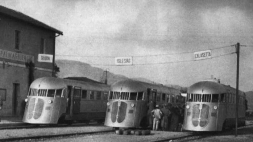 Littorine FMS della serie Aln200 del 1935 alla stazione di San Giovanni Suergiu