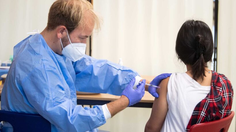 Dieci bimbi morti a causa dei vaccini Covid