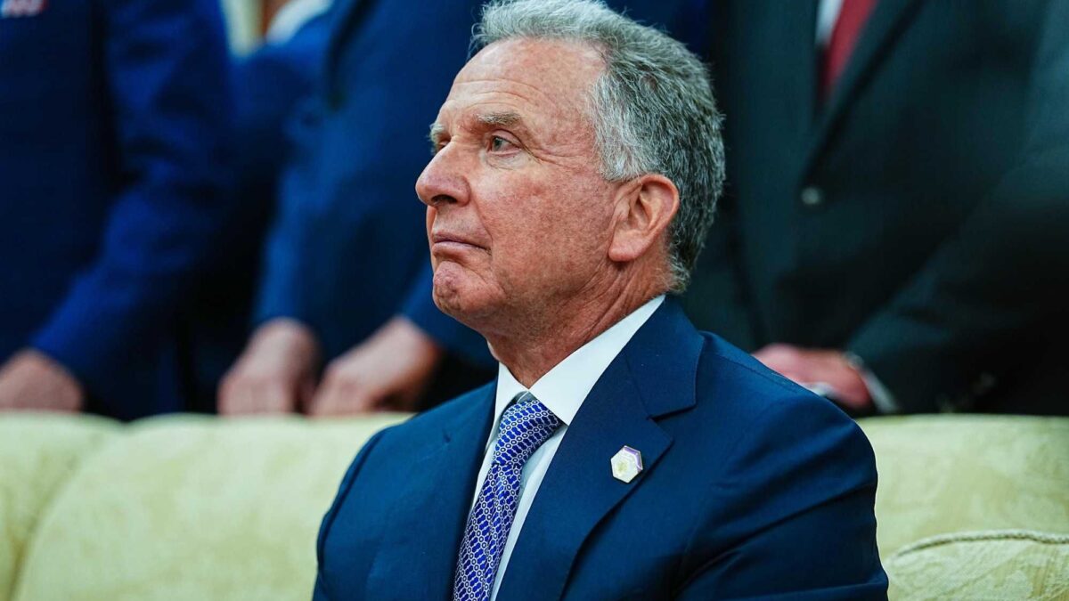 Witkoff snobba Zelensky. Il Cremlino: «Respinte solo alcune parti del piano Usa»