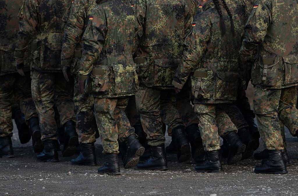 La Germania chiede ai 18enni se sono pronti per la guerra