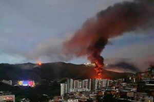 Trump colpisce il Venezuela. Catturati Maduro e la moglie