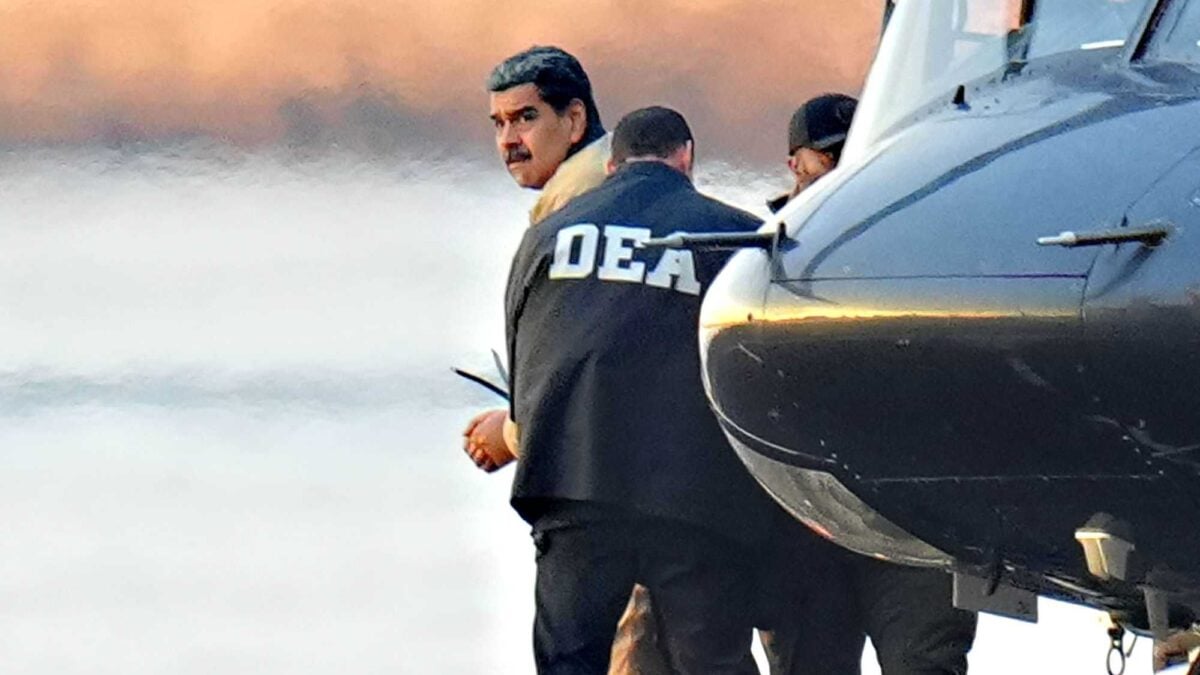 Maduro parla in tribunale: «Il presidente resto io». Ma la sua vice apre a Donald