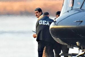Maduro parla in tribunale: «Il presidente resto io». Ma la sua vice apre a Donald