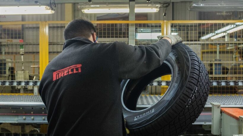 Il governo pressa i cinesi: fuori dal controllo di Pirelli o tagliamo i diritti di voto