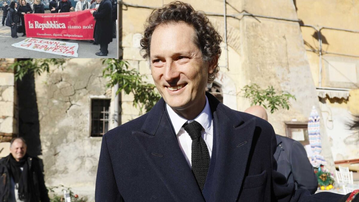 Elkann fugge dai giornalisti di «Rep»