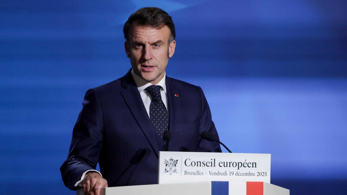 Parigi esulta: i salari non crescono. È grazie all’euro, ma la sinistra tace