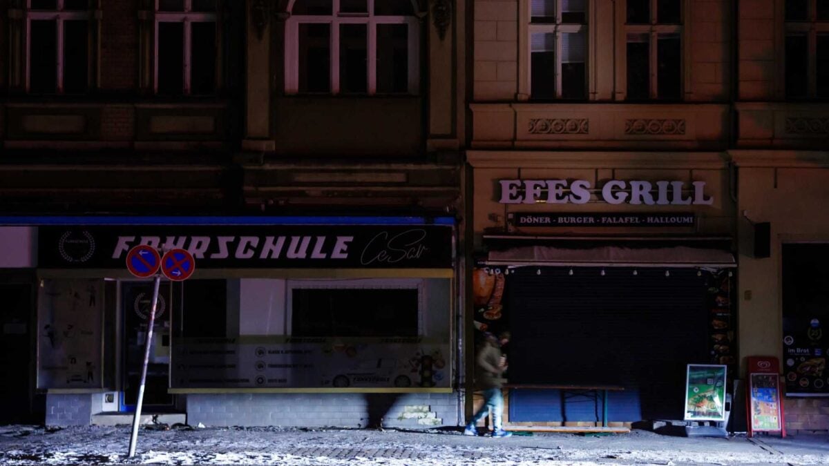 Berlino al buio per colpa degli ambientalisti
