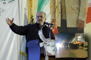 L’Iran protesta, il regime reprime. Probabile un nuovo raid Usa-Israele