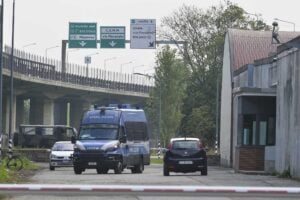 Clandestino senegalese introvabile. «Libero grazie a cavilli processuali»