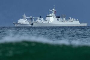 Si intensifica il braccio di ferro tra Trump e i Brics