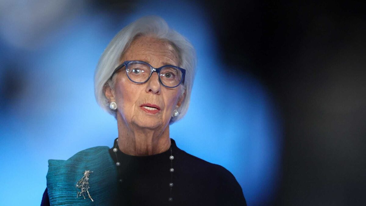 La Lagarde se la fa sotto: «Serve un piano B»