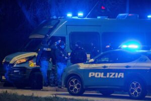Stranieri intoccabili e agenti condannati. Che c’entra l’Italia con Minneapolis?