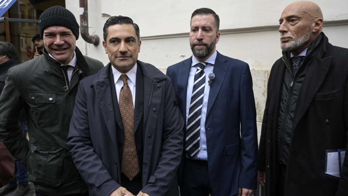 L’opposizione scimmiotta i partigiani per un convegno sulla remigrazione