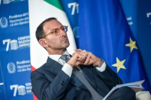 Pasticcio di governo: Forza Italia blocca la nomina di Freni a capo della Consob