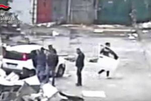 Furti d’auto: maxi operazione dei Carabinieri a Reggio Calabria