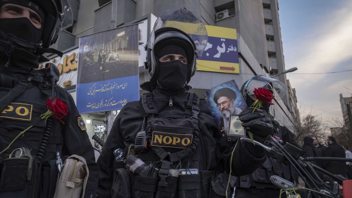 L’Iran rialza la tensione con gli Usa: «Stop alle impiccagioni? Falsità»