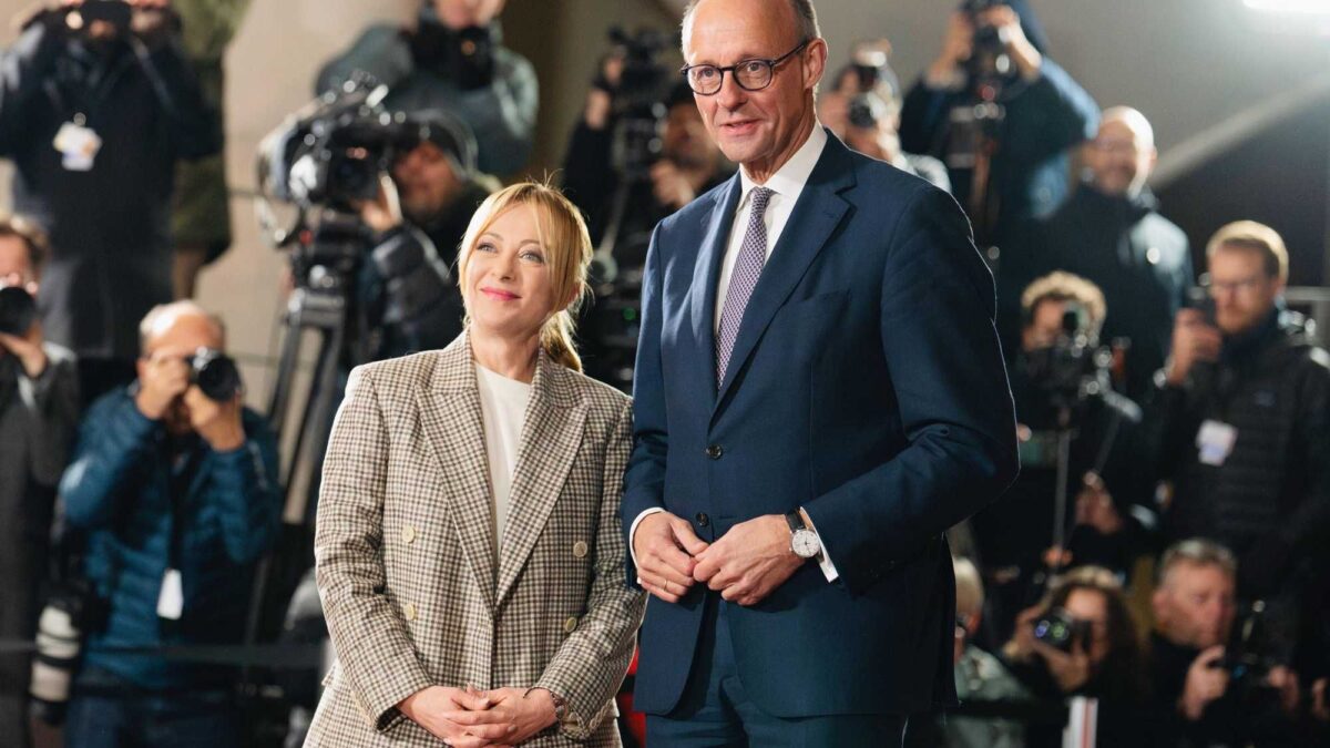L’asse Roma-Berlino punta a cambiare l’Ue e isolare Macron