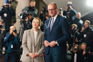 L’asse Roma-Berlino punta a cambiare l’Ue e isolare Macron