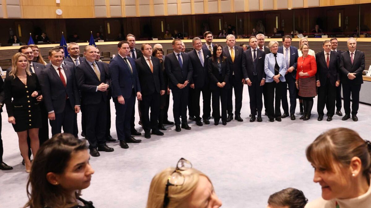 Domani i trattori in piazza a Milano. Torna in bilico il sì al Mercosur