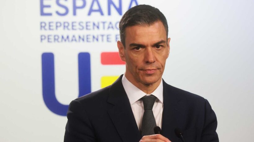 Sánchez spalanca le porte Ue agli immigrati
