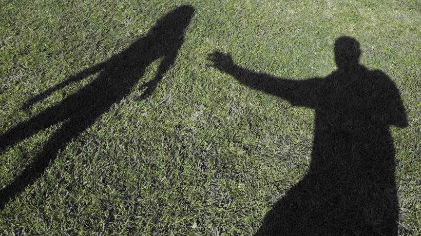 «Abusò di una minorenne»: non va in cella