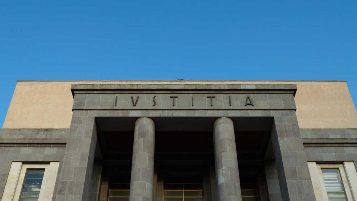 Si appigliano pure ai topi in tribunale per fomentare il No al doppio Csm