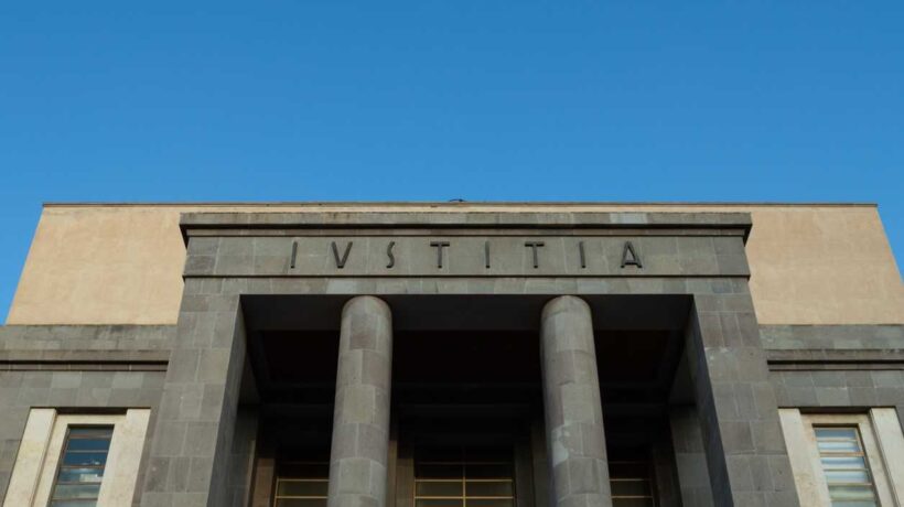 Si appigliano pure ai topi in tribunale per fomentare il No al doppio Csm