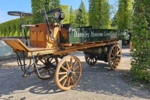 I 130 anni del primo camion