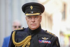 Caso Epstein, arrestato l’ex principe Andrea