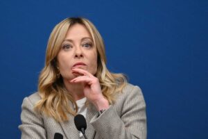 Allarme Meloni sull’Intelligenza artificiale