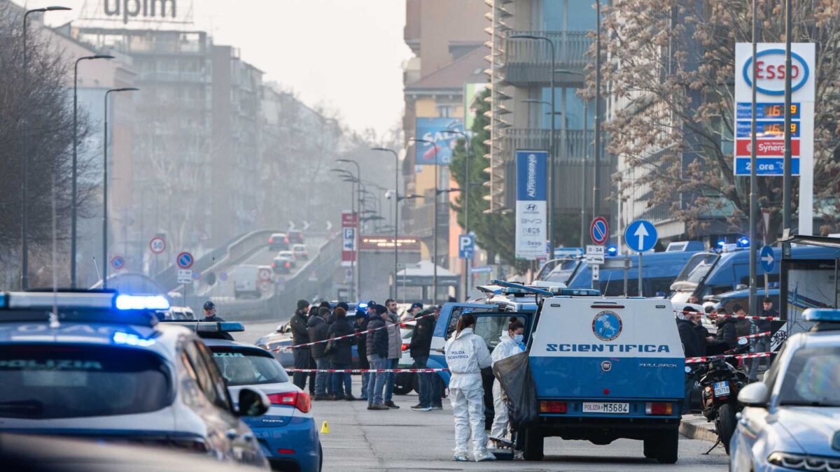Sparano ancora sulla polizia