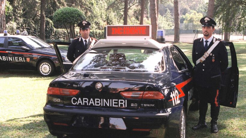 Una «156» in dotazione all'Arma dei Carabinieri (Ansa)
