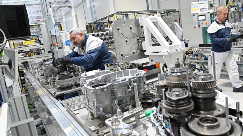 Stellantis molla le batterie e torna al diesel