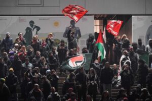 Pro Pal e migranti nella rete europea dietro Askatasuna
