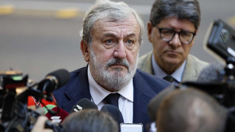 Il Csm mette Emiliano nel freezer