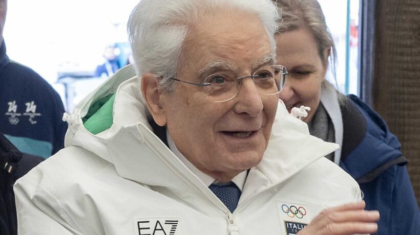 Il nuovo sport è compiacere Mattarella