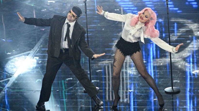 Sanremo 2026, la notte delle cover accende l’Ariston tra duetti e sorprese
