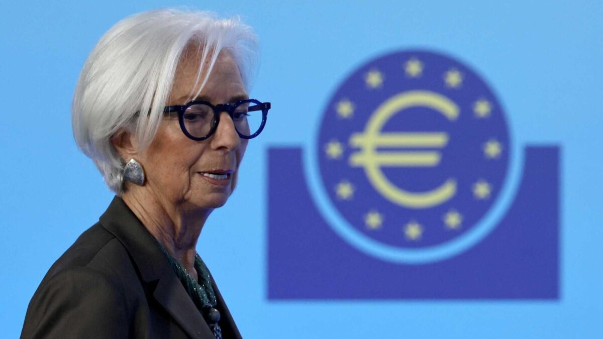 La Lagarde pensa al rialzo dei tassi: Borse giù