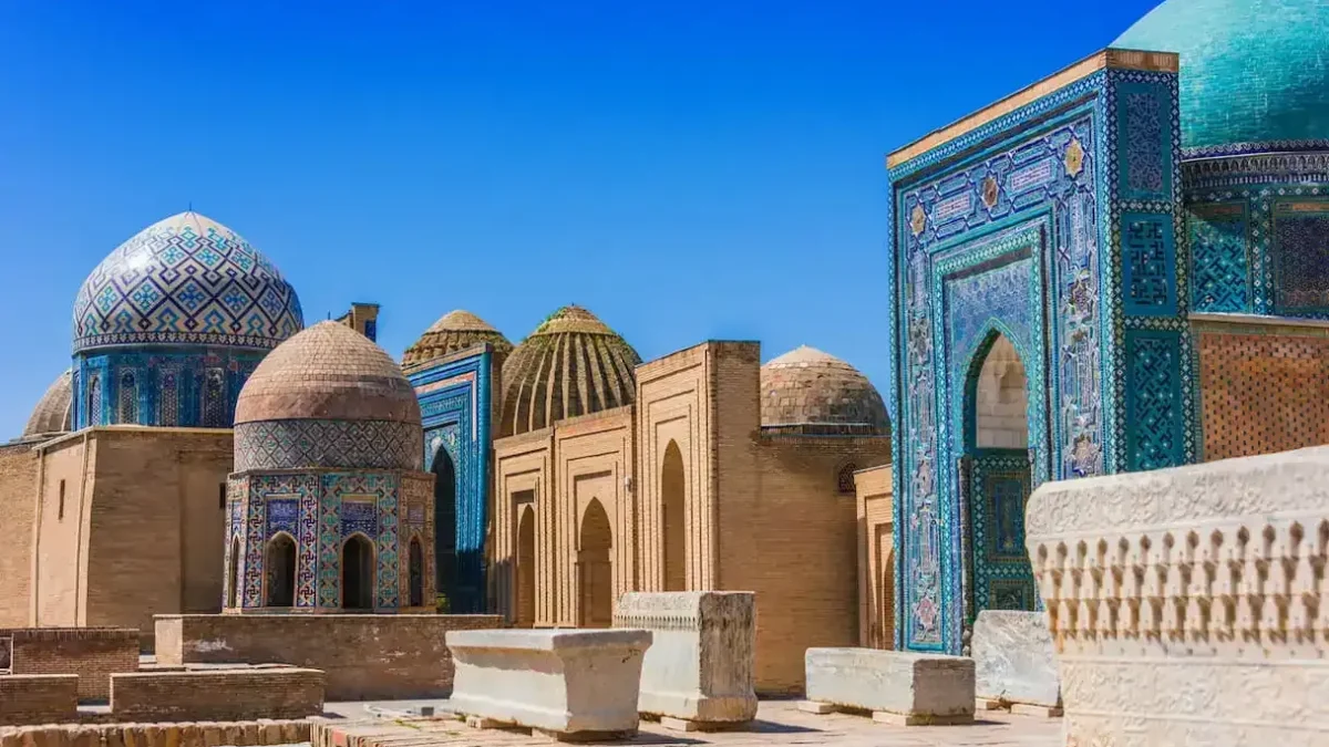Per la Via della seta tra i gioielli d’arte di Bukhara e di Samarcanda