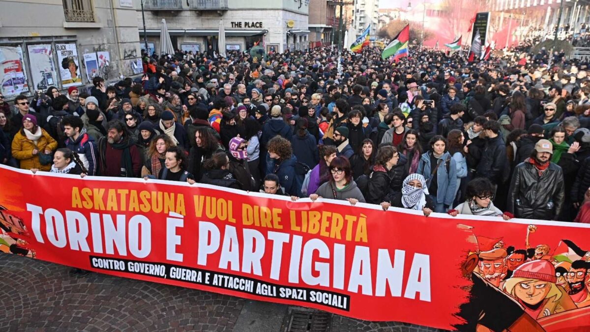 I centri sociali spaccano la città? I progressisti accusano il governo